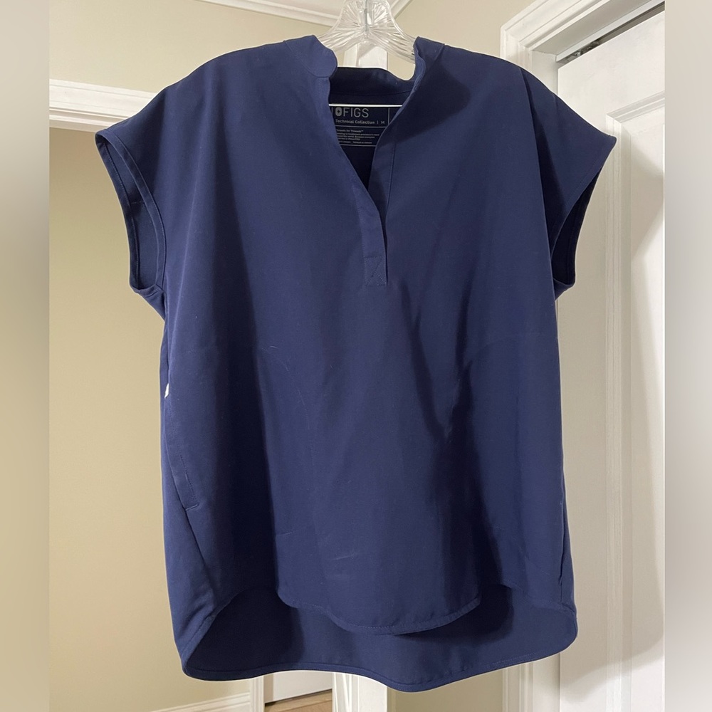 navy figs scrub top
